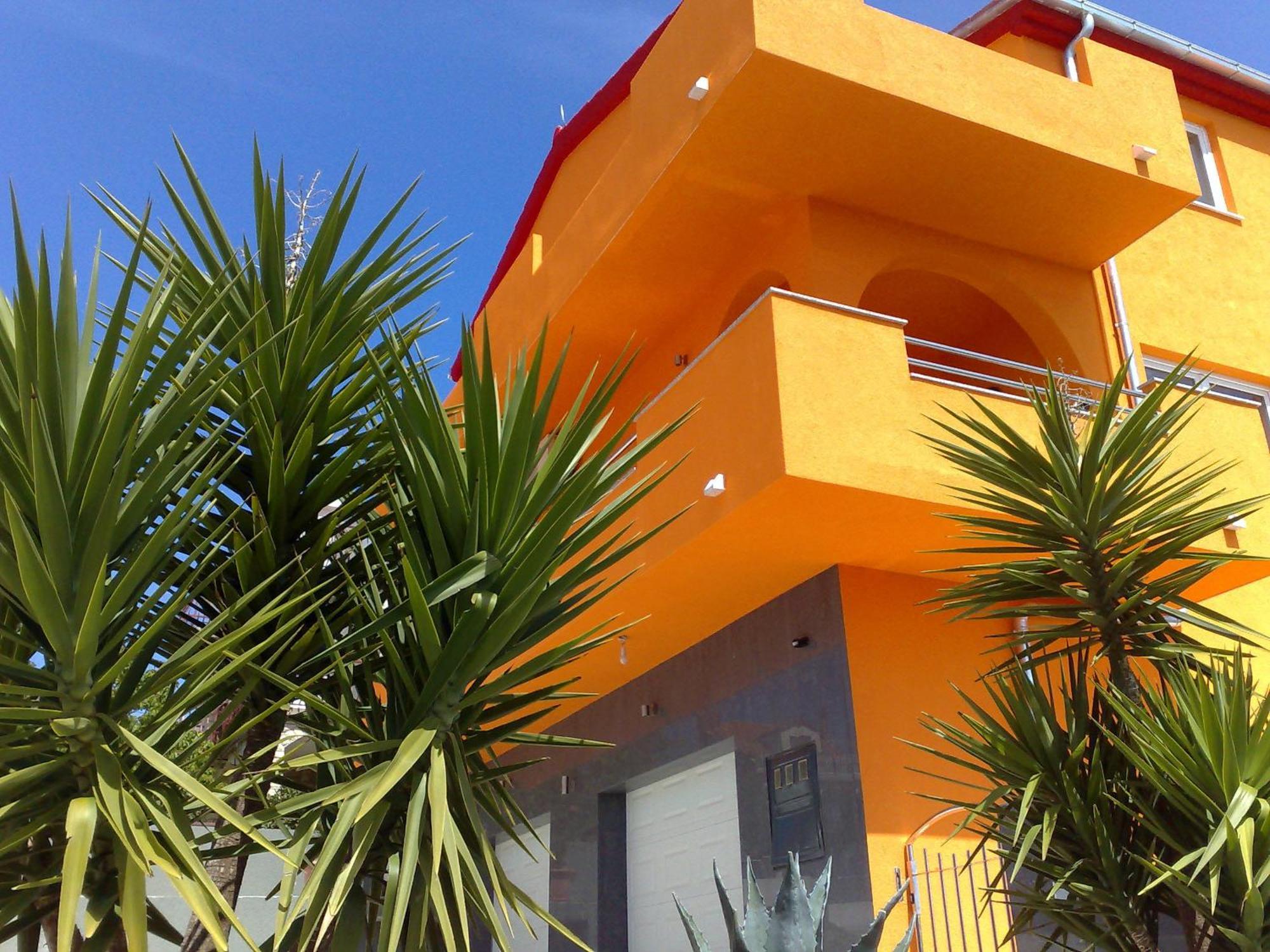 Apartments Villa Sunrise Okrug Gornji Exterior foto